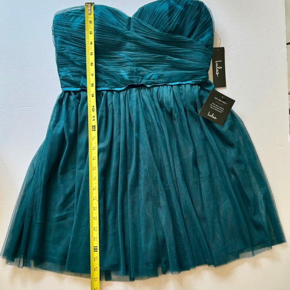 NWT Lulu’s Love At First Twirl Emerald Green Tulle Strapless Dress - medium - Picture 4 of 7